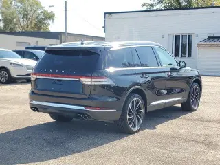 Lincoln Aviator 2021 AWD Reserve 4dr SUV