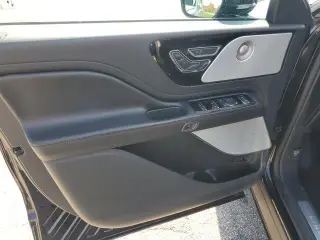 Lincoln Aviator 2021 AWD Reserve 4dr SUV