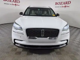 Lincoln Aviator 2023 AWD Reserve 4dr SUV