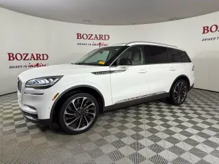 Lincoln Aviator 2023 AWD Reserve 4dr SUV