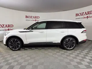 Lincoln Aviator 2023 AWD Reserve 4dr SUV