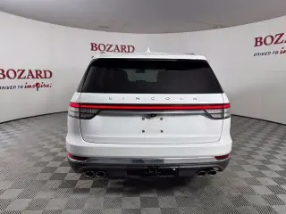 Lincoln Aviator 2023 AWD Reserve 4dr SUV