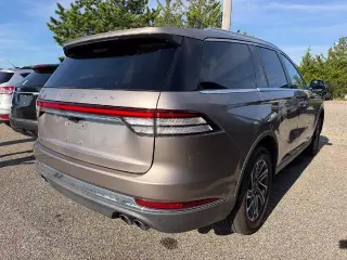 Lincoln Aviator 2021 AWD Standard 4dr SUV