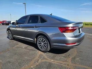 Volkswagen Jetta 2019 SEL 4dr Sedán