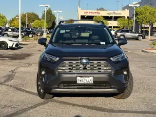 Toyota RAV4 Híbrido 2024 AWD Limited 4dr SUV