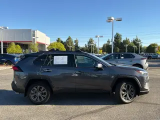 Toyota RAV4 Híbrido 2024 AWD Limited 4dr SUV