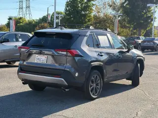 Toyota RAV4 Híbrido 2024 AWD Limited 4dr SUV