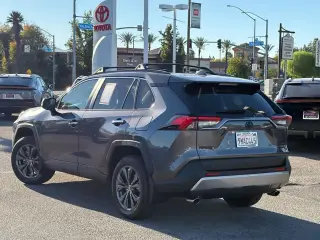 Toyota RAV4 Híbrido 2024 AWD Limited 4dr SUV