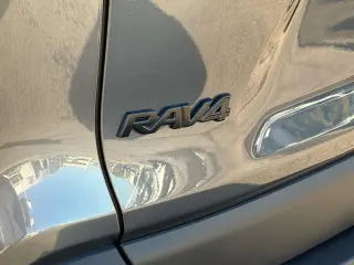 Toyota RAV4 Híbrido 2024 AWD Limited 4dr SUV