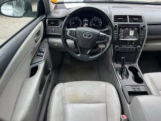 Toyota Camry 2016 XLE 4dr Sedán