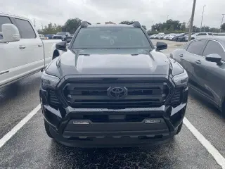Toyota Tacoma 2025 4x2 SR5 4dr Double Cab 5.0 ft SB