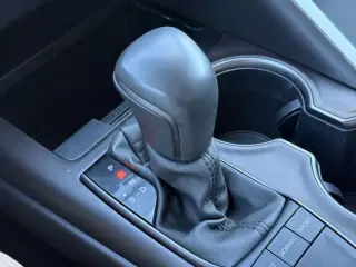 Toyota Camry 2024 SE 4dr Sedán