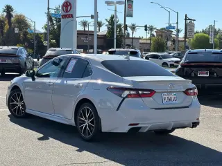 Toyota Camry 2024 SE 4dr Sedán
