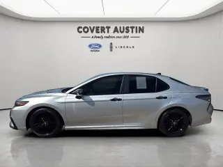 Toyota Camry 2022 SE 4dr Sedán