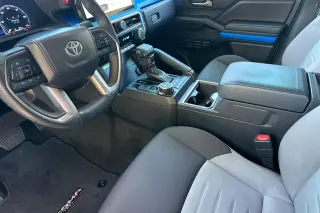 Toyota Tacoma 2025 4x4 TRD Off-Road 4dr Double Cab 5.0 ft SB 8A