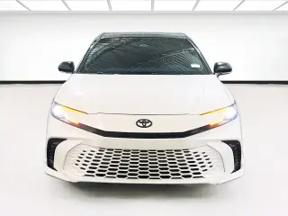 Toyota Camry 2025 SE 4dr Sedán