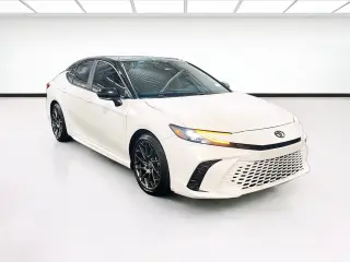 Toyota Camry 2025 SE 4dr Sedán