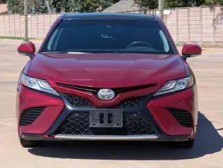 Toyota Camry 2018 XLE V6 4dr Sedán