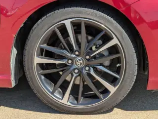 Toyota Camry 2018 XLE V6 4dr Sedán