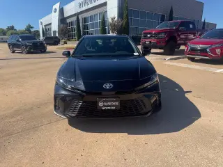 Toyota Camry 2026 SE 4dr Sedán