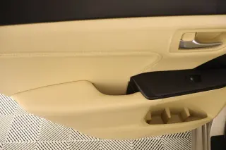 Toyota Camry 2017 SE sedán 4 puertas