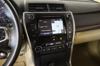 Toyota Camry 2017 SE sedán 4 puertas
