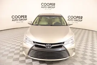 Toyota Camry 2017 SE sedán 4 puertas