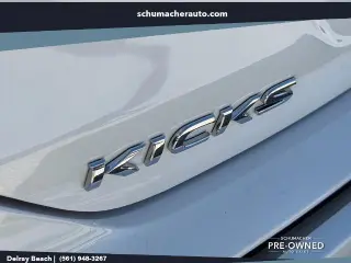 Nissan Kicks Play 2025 S 4dr Crossover