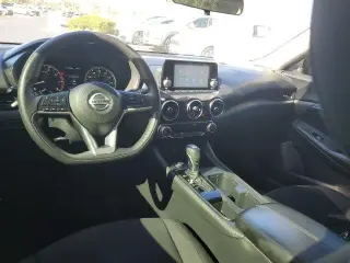 Nissan Sentra 2023 S 4dr Sedán