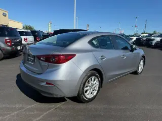 Mazda Mazda3 2016 i Sport 4dr Sedan 6M
