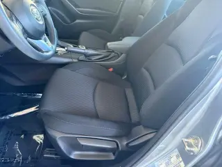 Mazda Mazda3 2016 i Sport 4dr Sedan 6M
