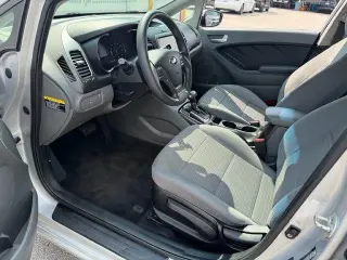 Kia Forte 2018 S 4dr Sedán