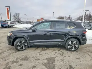 Volkswagen Taos 2026 AWD SE 4Motion 4dr SUV