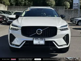 Volvo XC60 2024 AWD B5 Plus Dark Theme 4dr SUV