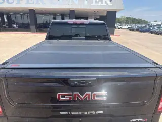GMC Sierra 1500 2023 4x4 AT4 4dr Crew Cab 5.8 ft. SB