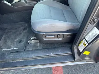 Toyota Tacoma 2020 4x2 SR5 V6 4dr Access Cab 6.1 ft LB