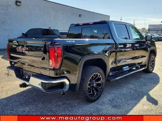 GMC Sierra 1500 2021 4x4 SLT 4dr Crew Cab 5.8 ft. SB