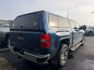 GMC Sierra 1500 2015 4x4 SLT 4puertas Cabina de tripulación caja de 1.8 m