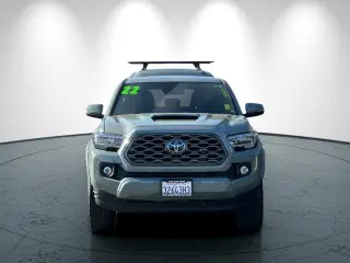 Toyota Tacoma 2022 4x4 TRD Off-Road 4dr Double Cab 6.1 ft LB