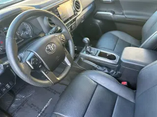 Toyota Tacoma 2022 4x4 TRD Off-Road 4dr Double Cab 6.1 ft LB