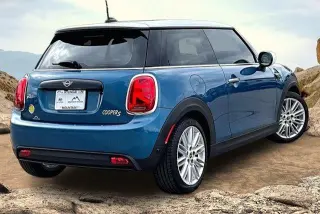 MINI Hardtop 2 Door 2024 Cooper SE 2dr Hatchback