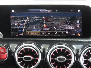 Mercedes-Benz Clase A 2019 A 220 4dr Sedán