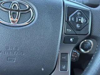 Toyota Tacoma 2022 4x2 TRD Sport 4dr Double Cab 6.1 ft LB