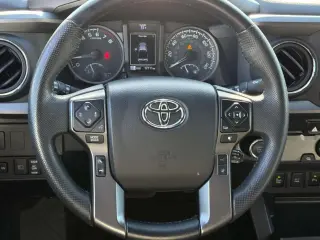 Toyota Tacoma 2022 4x2 TRD Sport 4dr Double Cab 6.1 ft LB