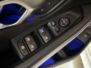 Sedán BMW 3 Series 2019 330i 4 puertas