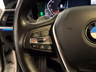 Sedán BMW 3 Series 2019 330i 4 puertas