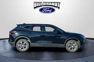 Chevrolet Blazer 2025 LT SUV de 4 puertas con 2LT