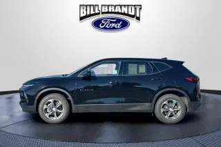 Chevrolet Blazer 2025 LT SUV de 4 puertas con 2LT