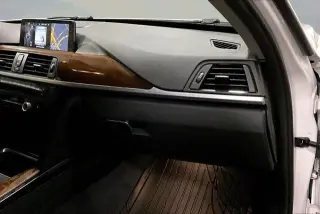 Sedán BMW 3 Series 2015 AWD 328i xDrive 4dr