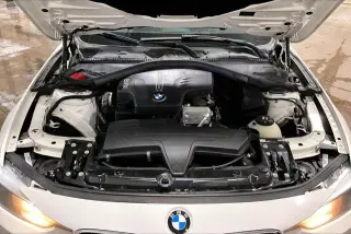 Sedán BMW 3 Series 2015 AWD 328i xDrive 4dr